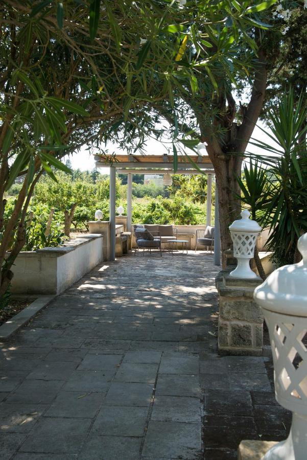 Dimora Del Duca, Masseria B&B Di Charme Монтерони-ди-Лечче Экстерьер фото