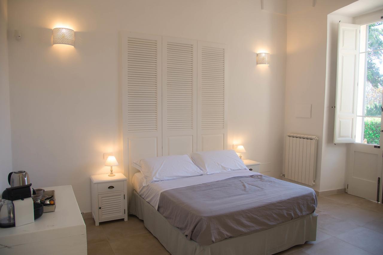 Dimora Del Duca, Masseria B&B Di Charme Монтерони-ди-Лечче Экстерьер фото