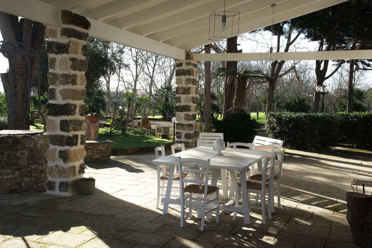 Dimora Del Duca, Masseria B&B Di Charme Монтерони-ди-Лечче Экстерьер фото