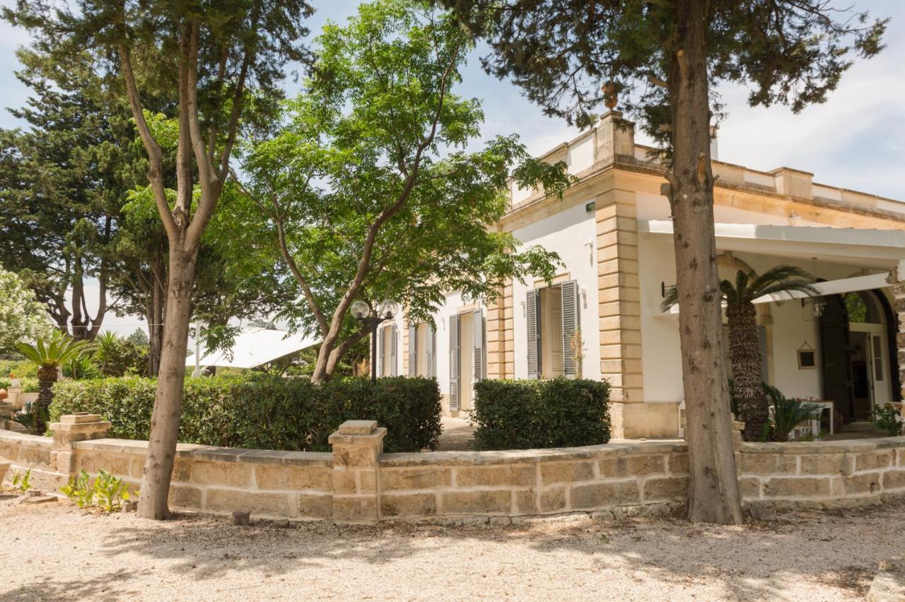 Dimora Del Duca, Masseria B&B Di Charme Монтерони-ди-Лечче Экстерьер фото